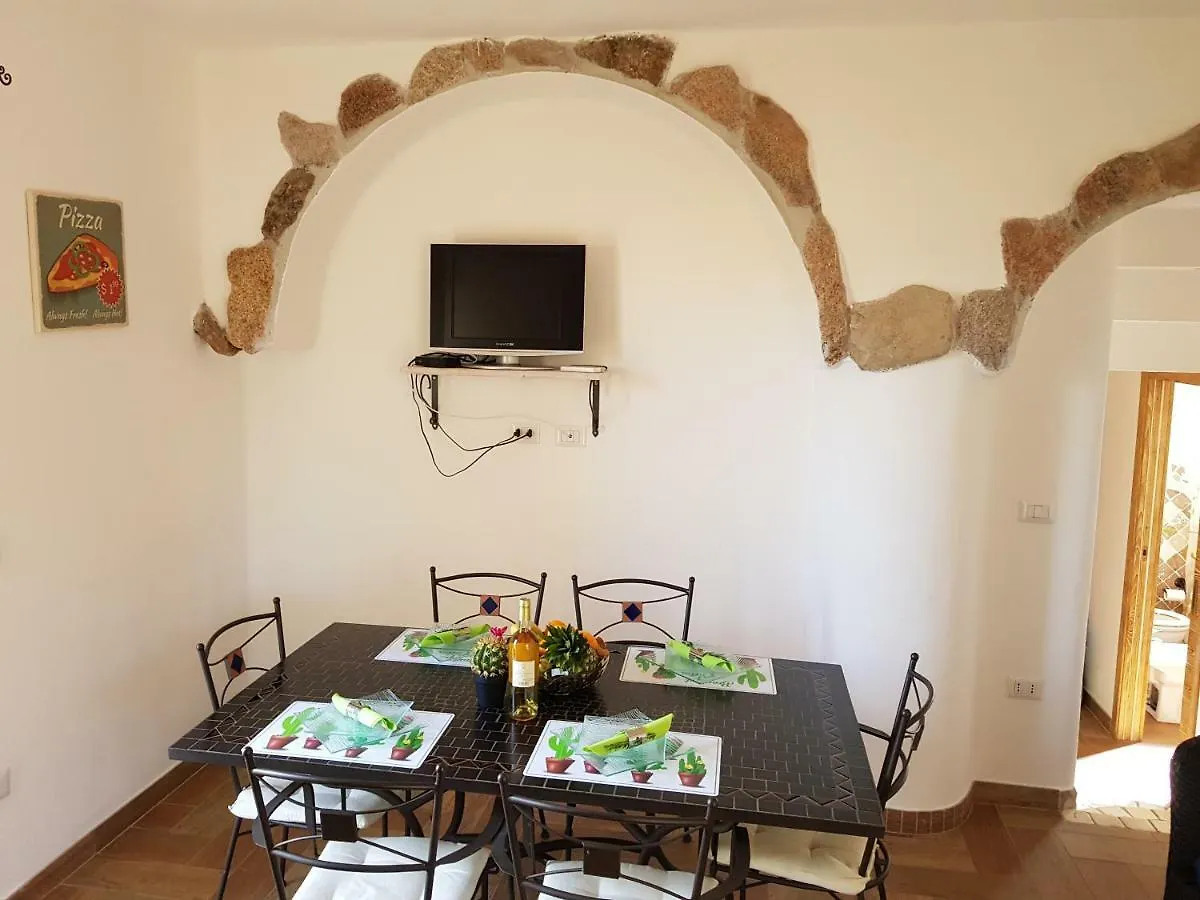 Villa Mavi With Solarium And Seaview, Swimming Pool Holiday home Costa Paradiso